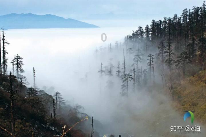 河道滑冰看似危险，实则一点也不安全！