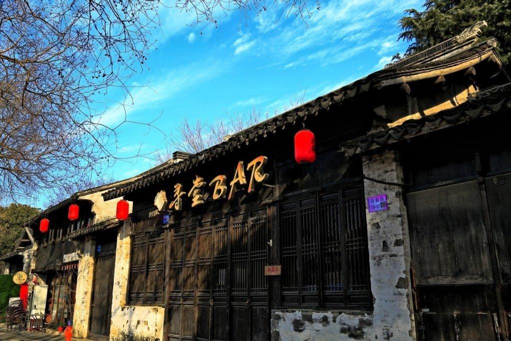 瑞宝手表表蒙有雾气处理方法——广州瑞宝售后服务中心